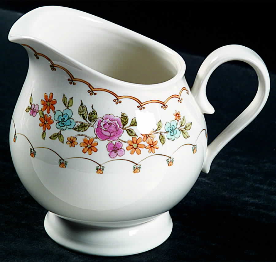 Verse Creamer by Noritake-1