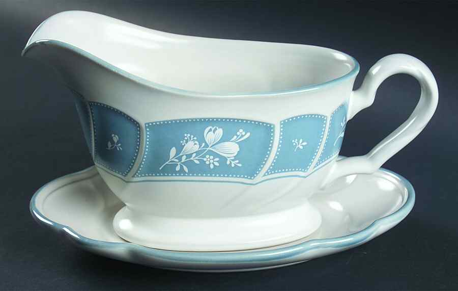 Victory Blue Gravy Boat & Underplate (Relish/Butter) by Noritake-1