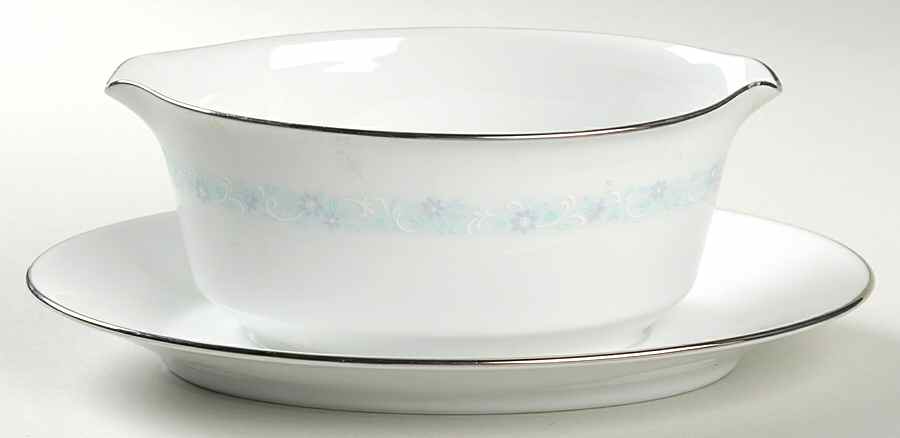 Vicki Gravy Boat with Attached Underplate by Noritake-1