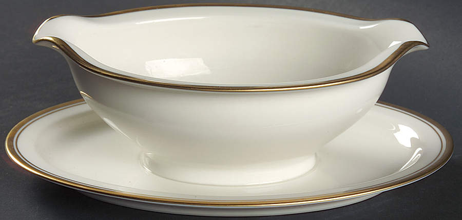 Viceroy Gravy Boat with Attached Underplate by Noritake-1