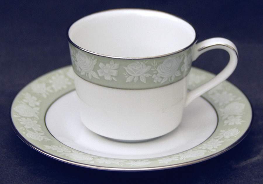 Vienne Flat Demitasse Cup & Saucer Set by Noritake-1