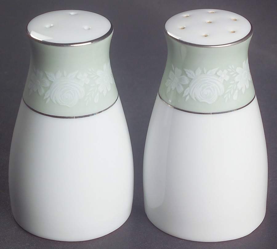 Vienne Salt & Pepper Set by Noritake-1