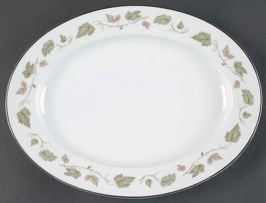 Vineyard 11" Oval Serving Platter by Noritake-1
