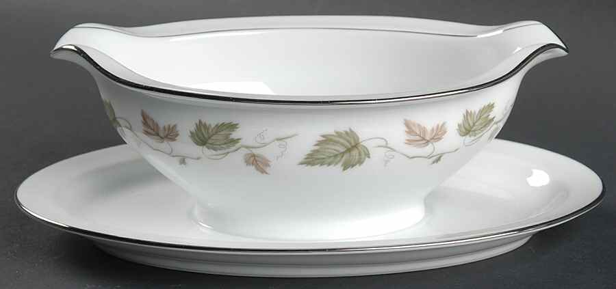 Vineyard Gravy Boat with Attached Underplate by Noritake-1