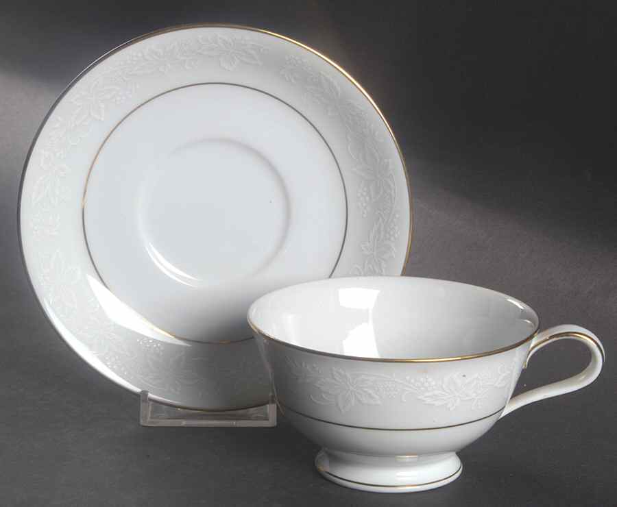 Vinecourt Footed Cup & Saucer Set by Noritake-1