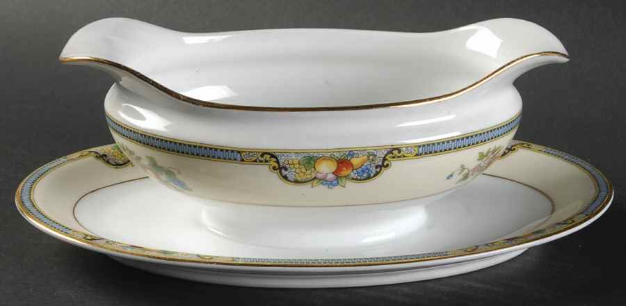 Vintonia Gravy Boat with Attached Underplate by Noritake-1