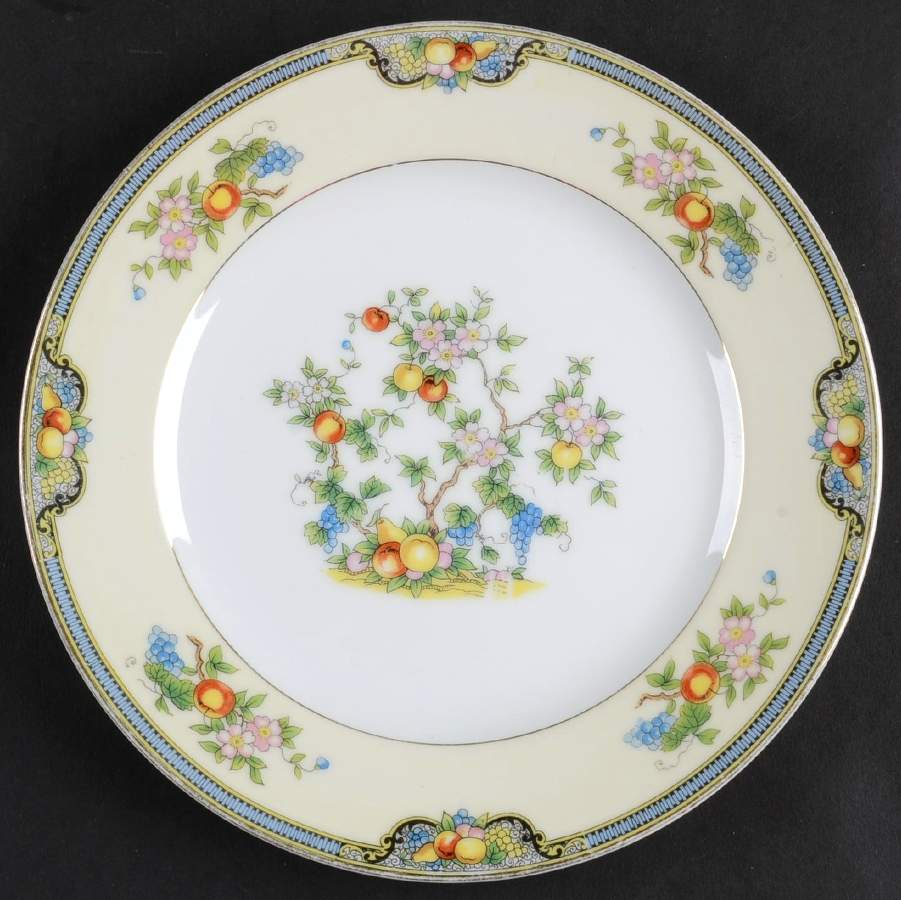 Vintonia Luncheon Plate by Noritake-1