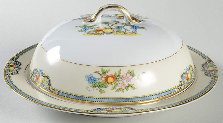 Vintonia Muffin Dish & Lid by Noritake-1