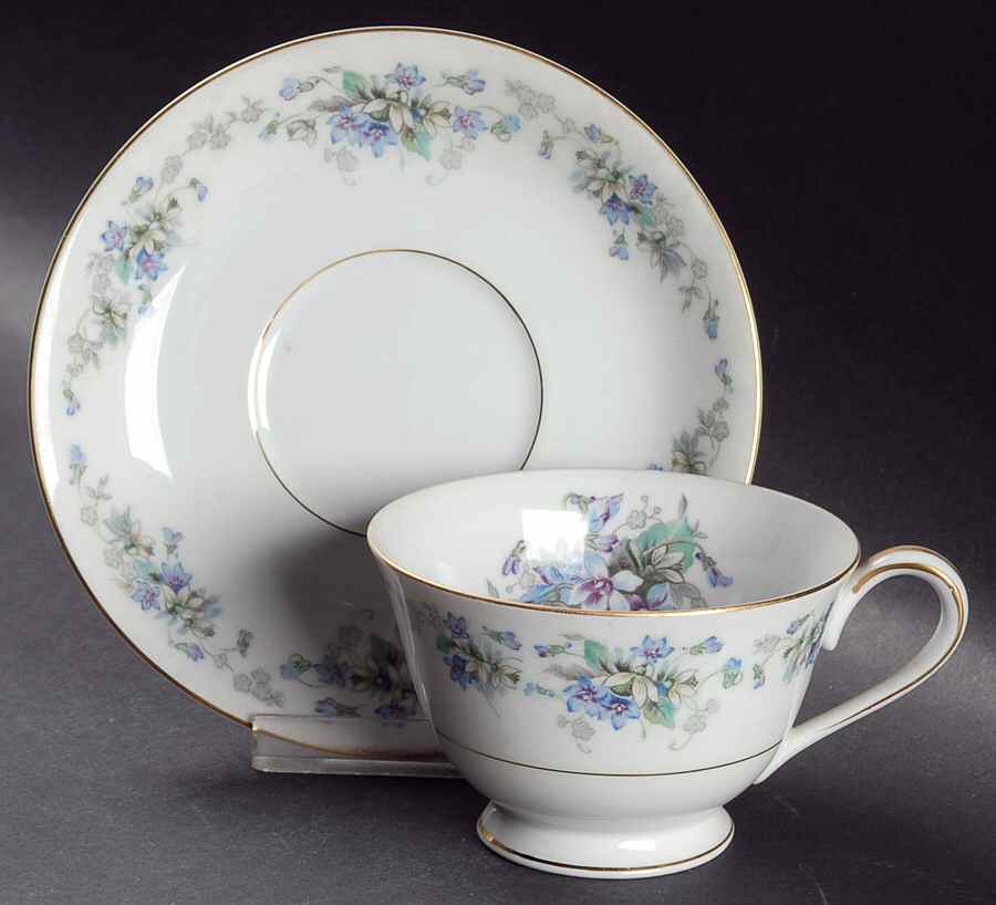 Violette Footed Cup & Saucer Set by Noritake-1