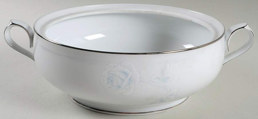Virtue Round Vegetable No Lid by Noritake-1