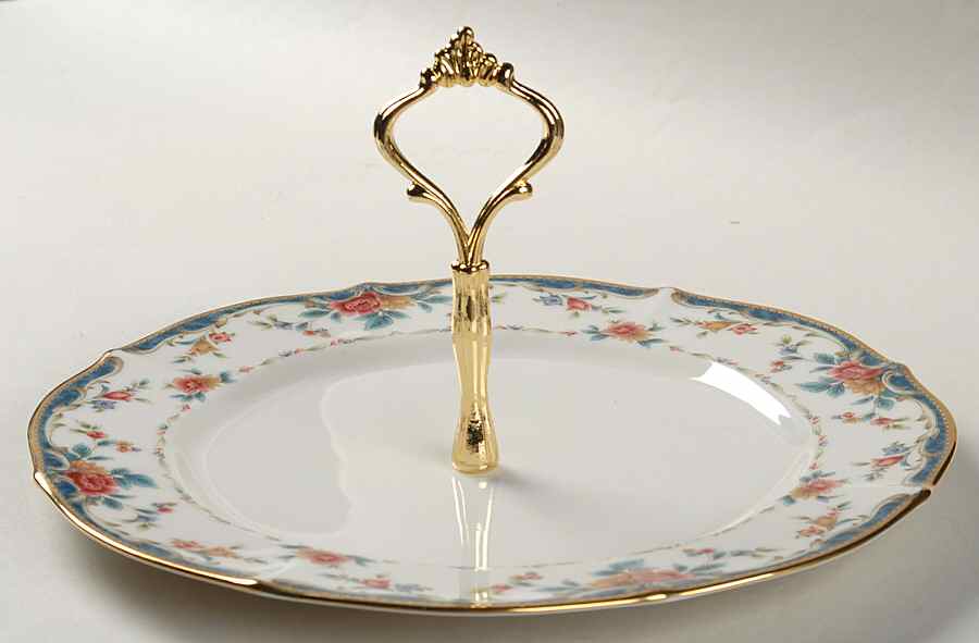 Vintage Rose Round Serving Plate with Handle (DP) by Noritake-1