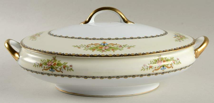 Visalia Oval Covered Vegetable by Noritake-1