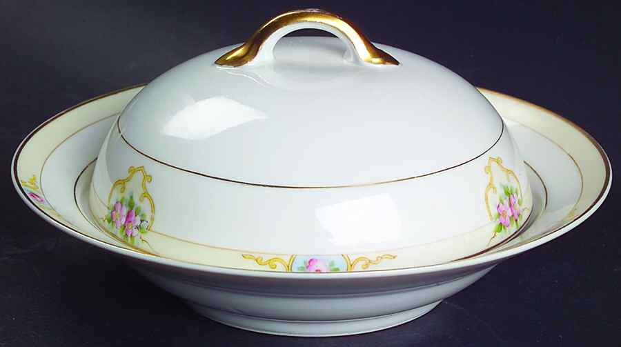 The Vitry Round Covered Butter by Noritake-1
