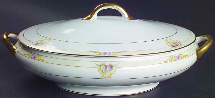 The Vitry Oval Covered Vegetable by Noritake-1