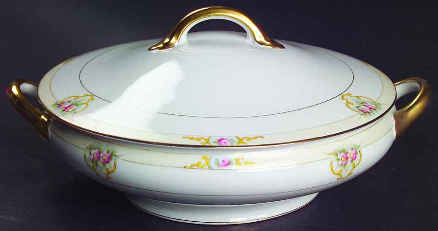 The Vitry Round Covered Vegetable by Noritake-1