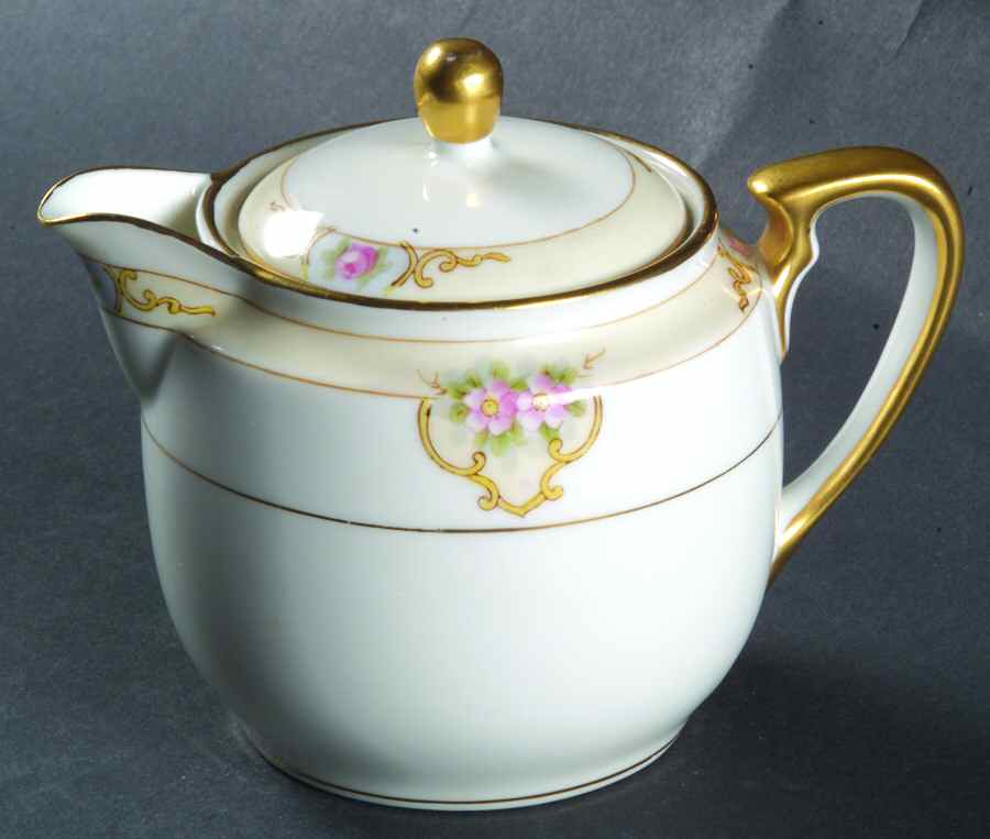 The Vitry Creamer & Lid by Noritake-1