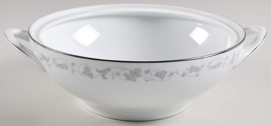 Vivian Round Vegetable No Lid by Noritake-1