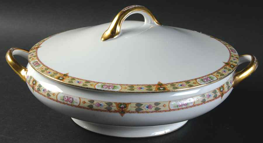 Wadleigh Round Covered Vegetable by Noritake-1