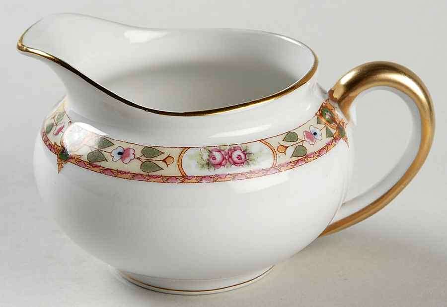 Wadleigh Mini Creamer by Noritake-1