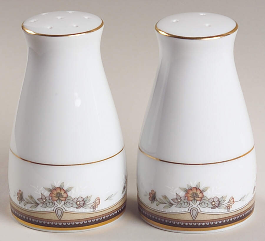 Walnut Hill Salt & Pepper Set by Noritake-1