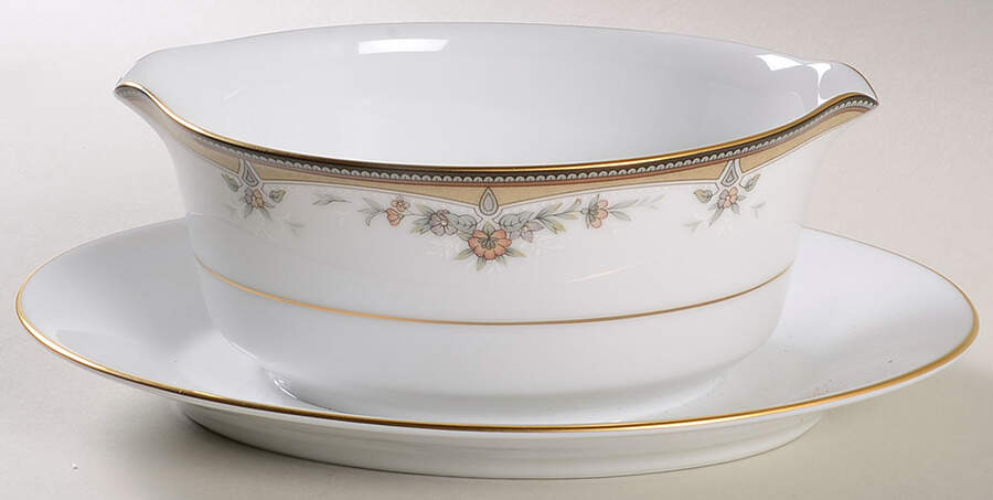 Walnut Hill Gravy Boat with Attached Underplate by Noritake-1