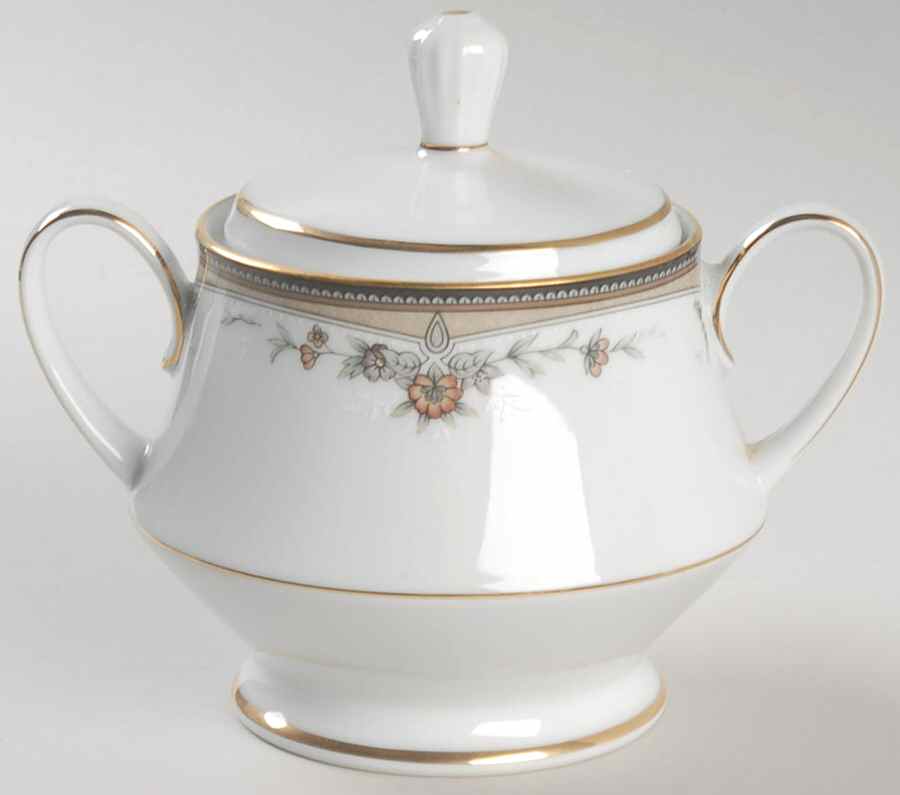 Walnut Hill Sugar Bowl & Lid by Noritake-1