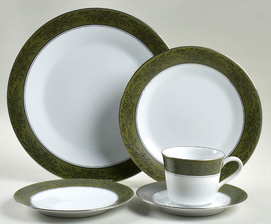 Walden 5 Piece Place Setting by Noritake-1