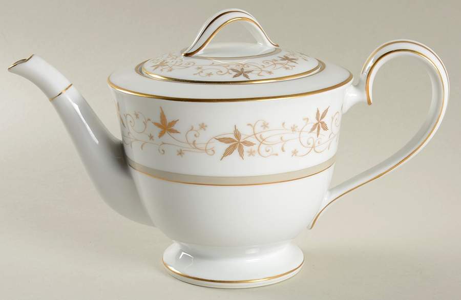 Warwick Teapot & Lid by Noritake-1