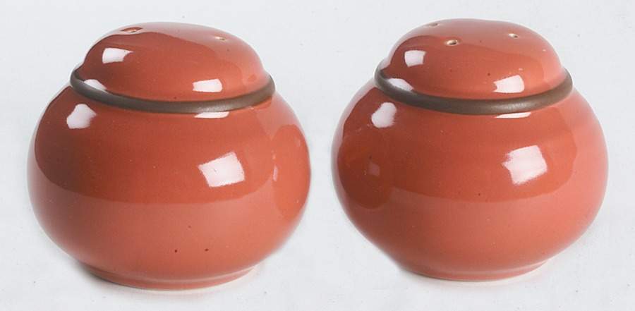 Warm Sands Salt & Pepper Set by Noritake-1