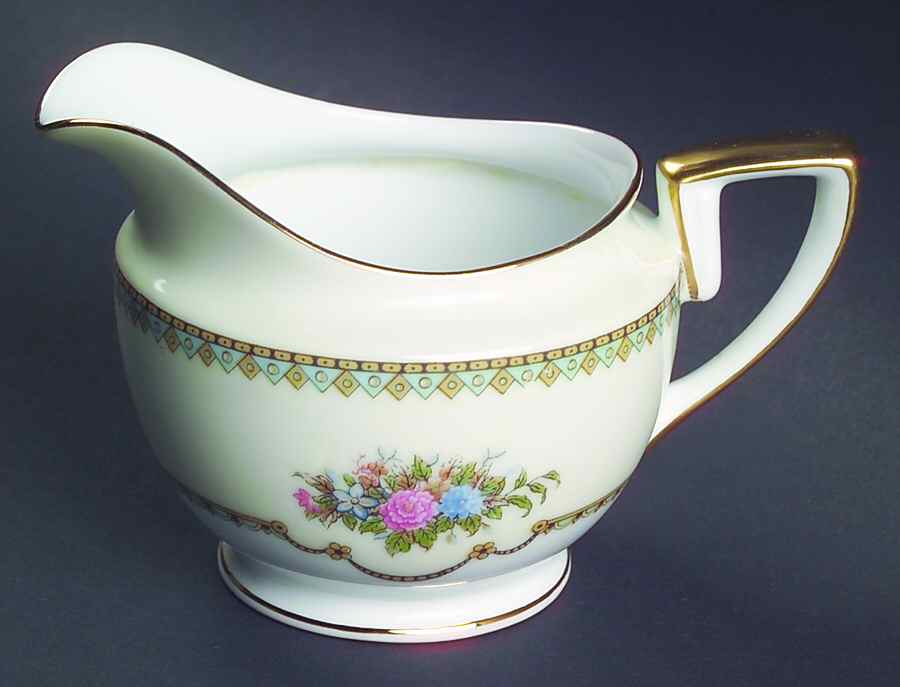 Wellsdale Creamer by Noritake-1