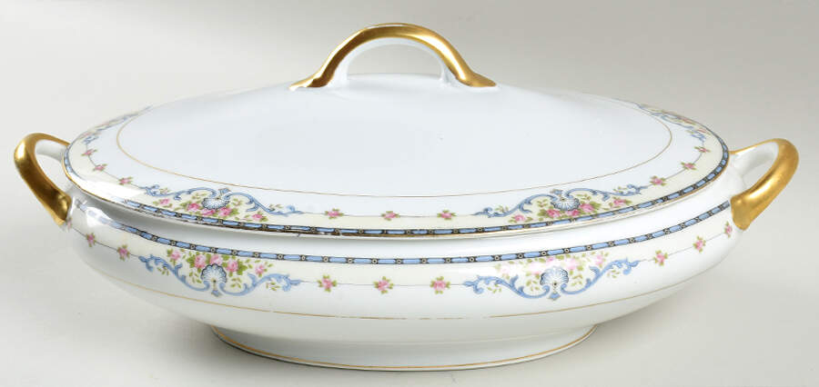 Wellesley Oval Covered Vegetable by Noritake-1