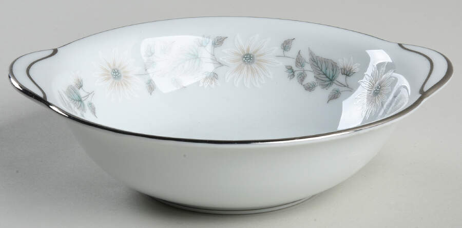 Wellesley Lugged Cereal Bowl by Noritake-1