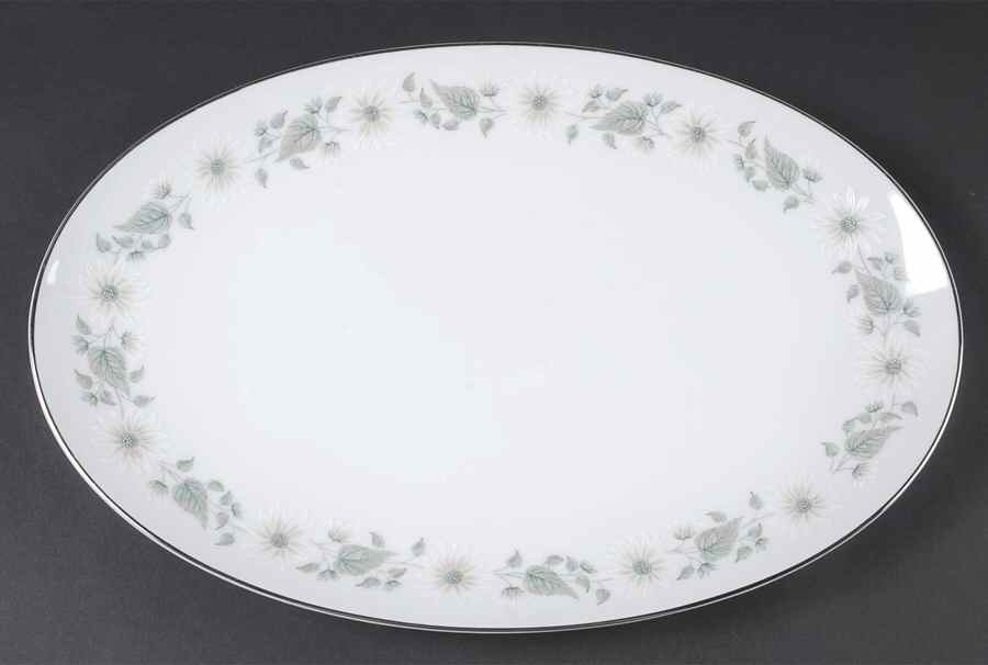 Wellesley 14" Oval Serving Platter by Noritake-1