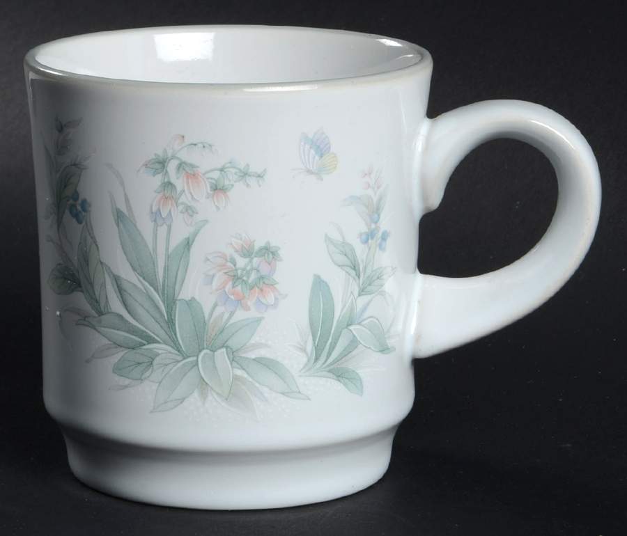 Welcome Spring Mug by Noritake-1