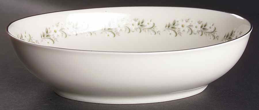 Weston 9" Oval Vegetable Bowl by Noritake-1