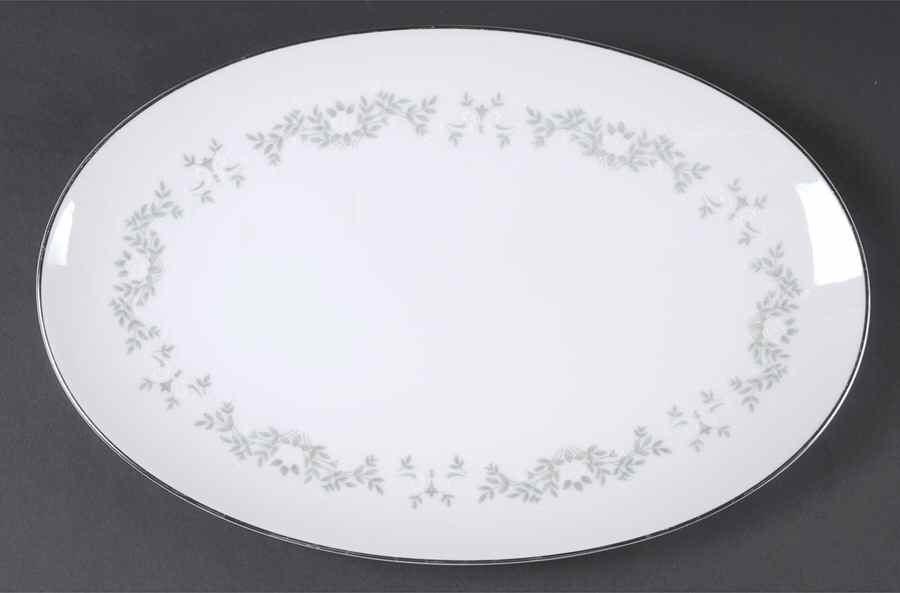 Westview 14" Oval Serving Platter by Noritake-1
