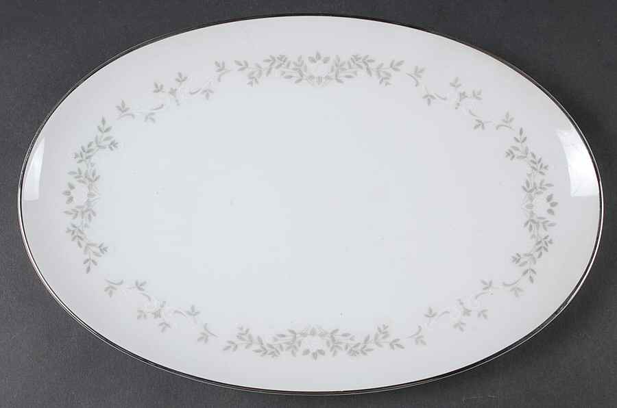 Westview 12" Oval Serving Platter by Noritake-1