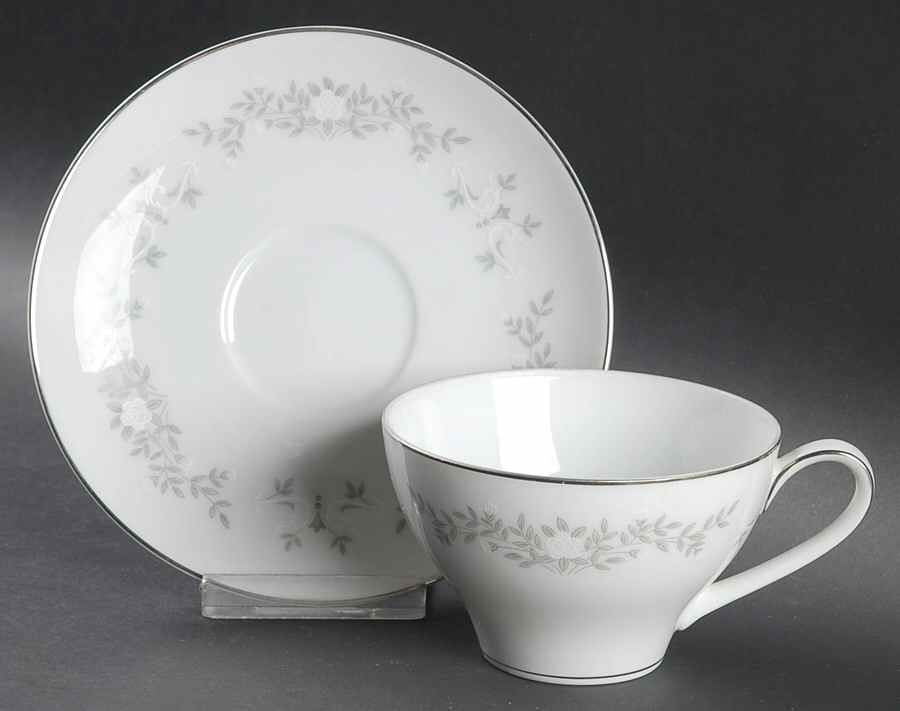 Westview Flat Cup & Saucer Set by Noritake-1