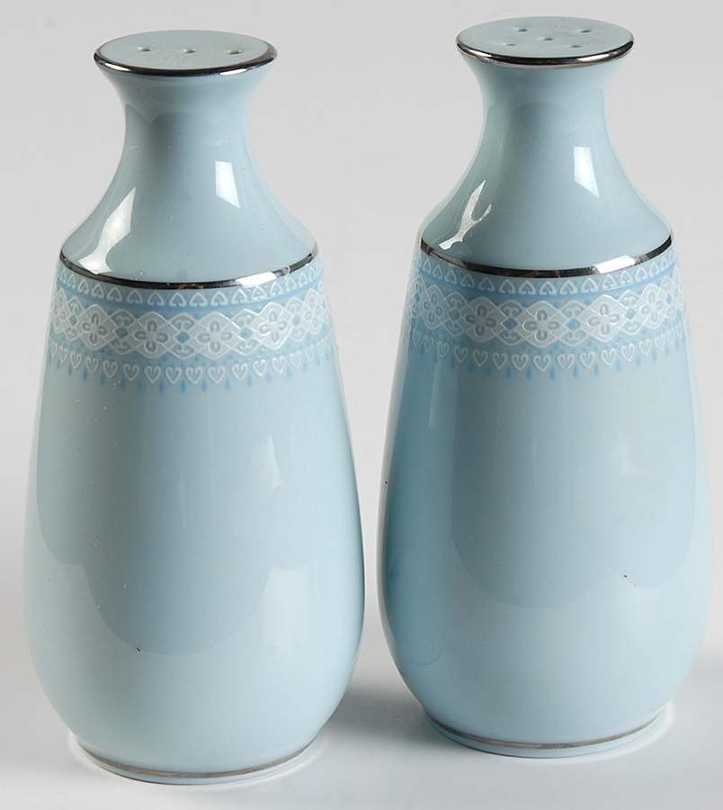 Wedding Veil Salt & Pepper Set by Noritake-1