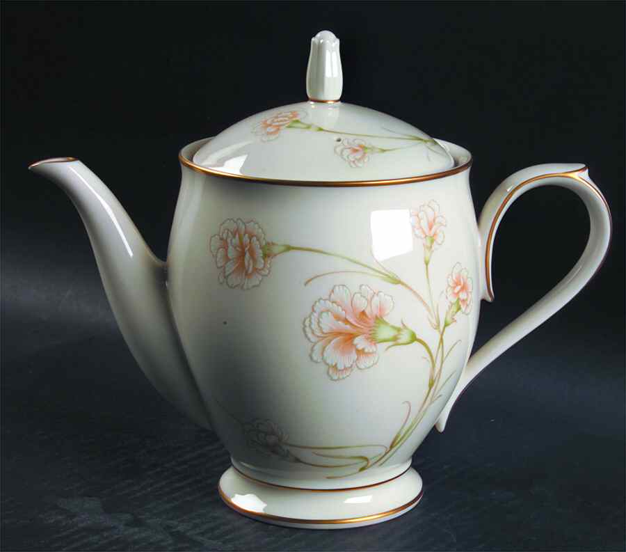 Weyburne Teapot & Lid by Noritake-1