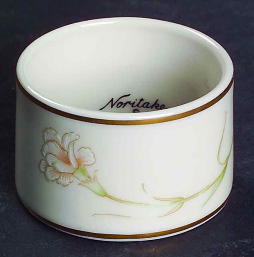 Weyburne Napkin Ring by Noritake-1