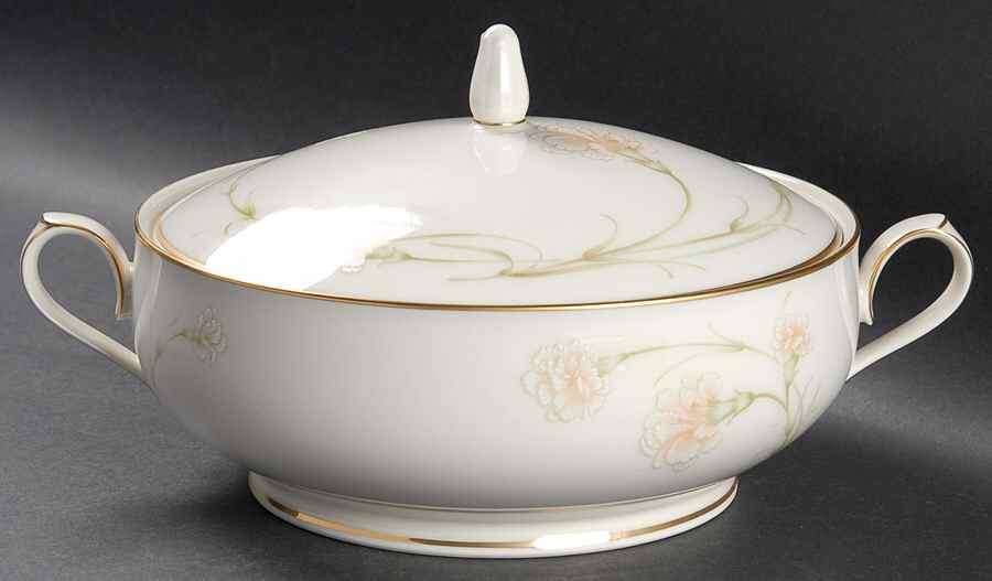 Weyburne Round Covered Vegetable by Noritake-1