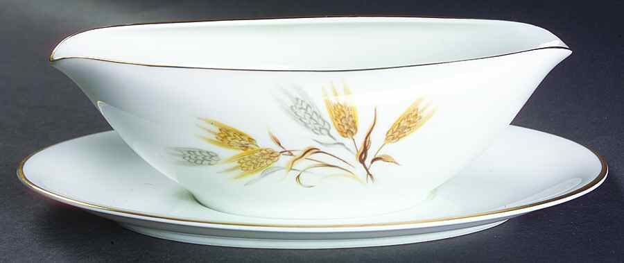 Wheaton Gravy Boat with Attached Underplate by Noritake-1