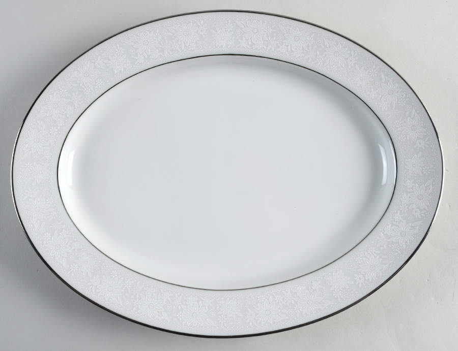 White Field 13" Oval Serving Platter by Noritake-1