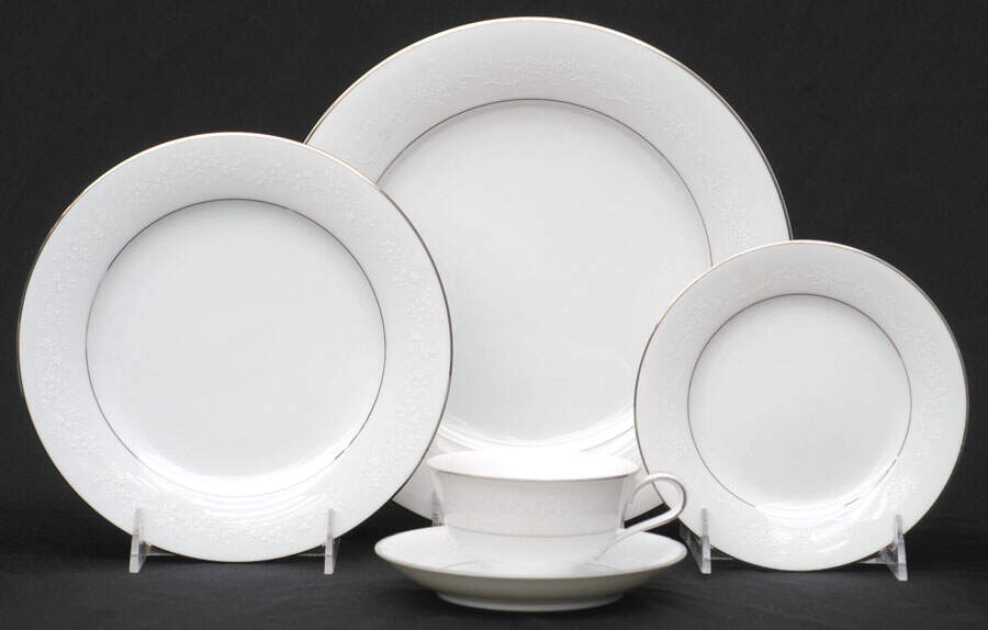 Whitehall 40 Piece Estate Set by Noritake-1
