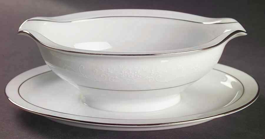 Whitehall Gravy Boat with Attached Underplate by Noritake-1