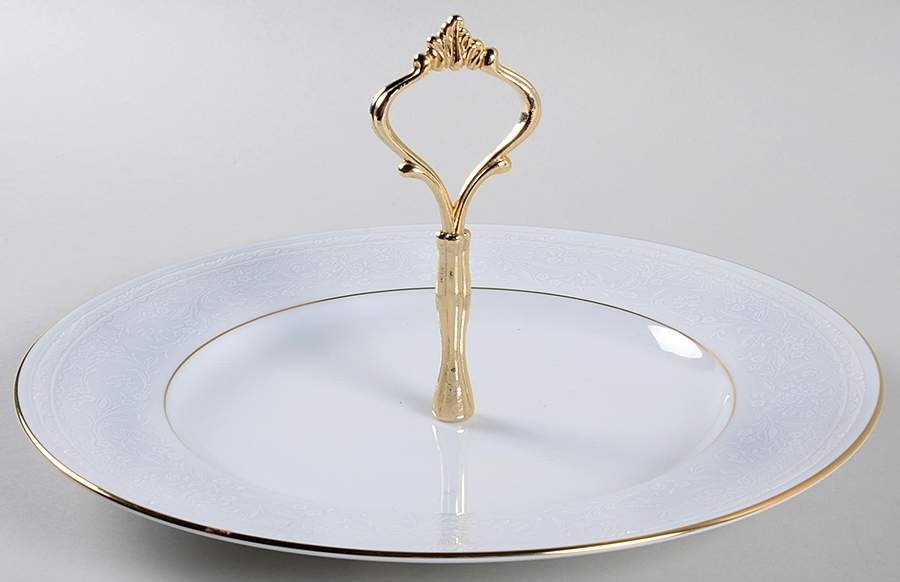 Whitecliff Round Serving Plate with Handle (DP) by Noritake-1