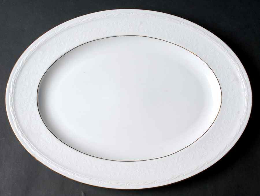 Whitecliff 16" Oval Serving Platter by Noritake-1