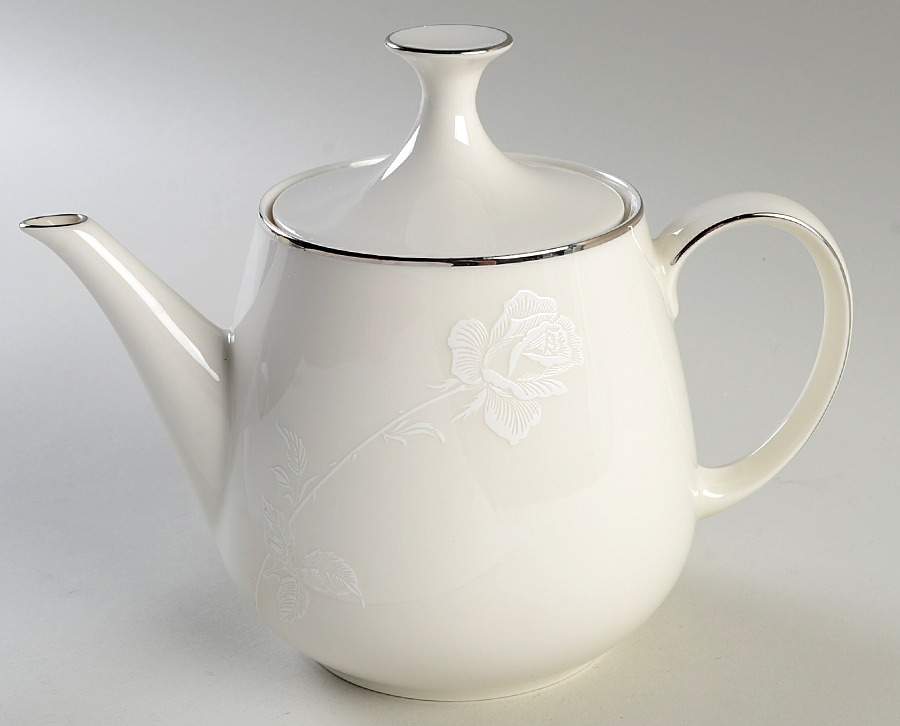 White Knight Teapot & Lid by Noritake-1