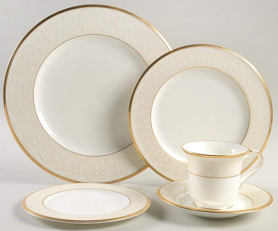 White Palace 5 Piece Place Setting by Noritake-1